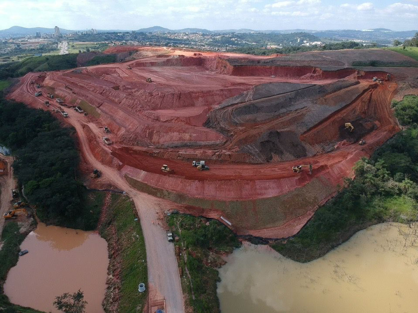 Obra de infraestrutura e pavimentação acompanhada pela GCB Engenharia